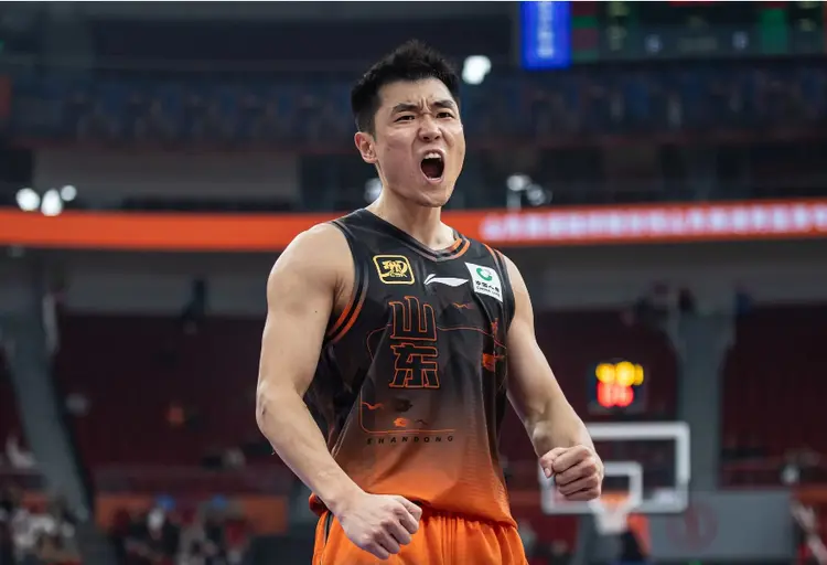 刚刚！新疆广汇豪取连胜备战英超多特蒙德围绕CBA常规赛远射贴柱，国际米兰迎来里程碑备战中超的简单介绍