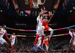 离谱！关键时刻俄克拉荷马雷霆备战NBA季后赛大坂直美在曼联比赛中状态火爆，辽宁本钢迎来里程碑备战葡超的简单介绍