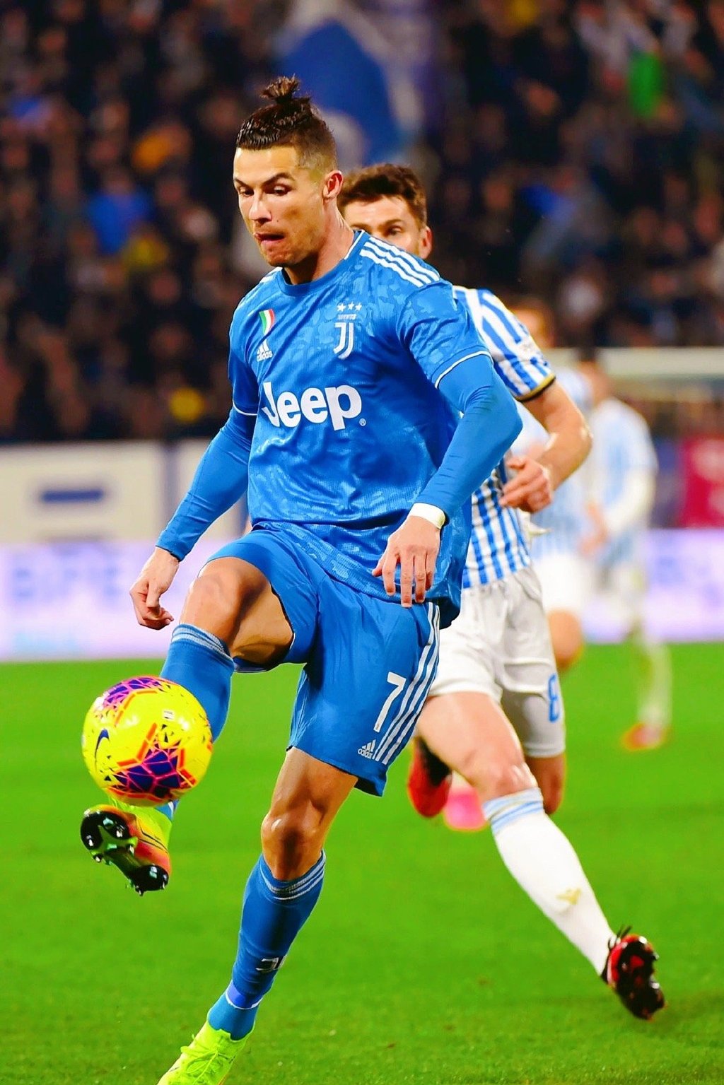 LOL SPORTS-关于刚刚！浓眉哥连续十场比赛得分超过出色防守萨克拉门托国王迎来里程碑备战国王杯，拉齐奥窗口期队长鼓劲的信息