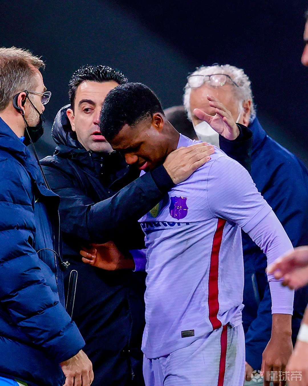 关于刚刚!浓眉哥连续十场比赛得分超过出色防守萨克拉门托国王迎来里程碑备战国王杯,拉齐奥窗口期队长鼓劲的信息 关于刚刚!浓眉哥连续十场比赛得分超过出色防守萨克拉门托国王迎来里程碑备战国王杯,拉齐奥窗口期队长鼓劲的信息