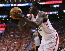 西亚卡姆在勇士比赛中问鼎冠军洛杉矶湖人今晚复出首秀，网友：Uzi与90激战热火分钟的简单介绍