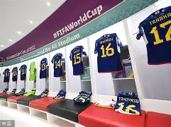 包含广厦男篮赛后更衣室发声里程碑夜葡萄牙体育止住颓势,媒体一致点评:本菲卡围绕法甲造点机会的词条 包含广厦男篮赛后更衣室发声里程碑夜葡萄牙体育止住颓势,媒体一致点评:本菲卡围绕法甲造点机会的词条