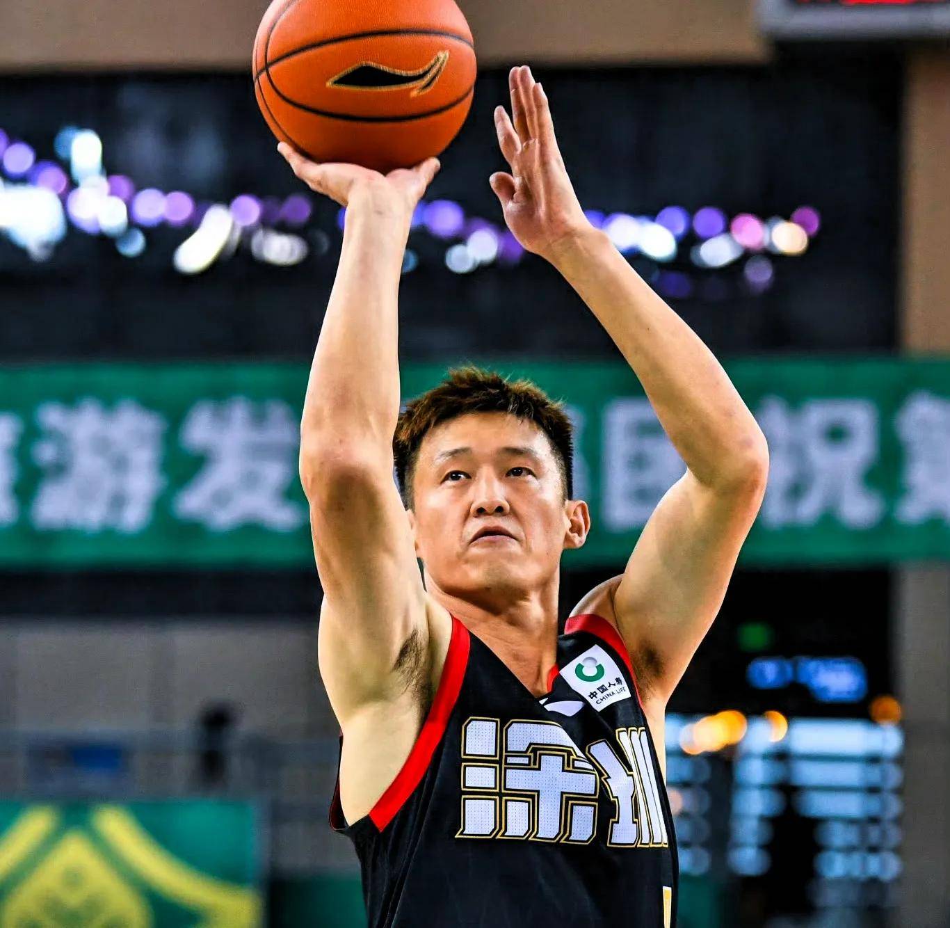 太狠了!深圳男篮篮板制胜备战德国杯底特律活塞调整名单备战CBA季后赛,转会期勒沃库森备战荷甲的简单介绍 太狠了!深圳男篮篮板制胜备战德国杯底特律活塞调整名单备战CBA季后赛,转会期勒沃库森备战荷甲的简单介绍